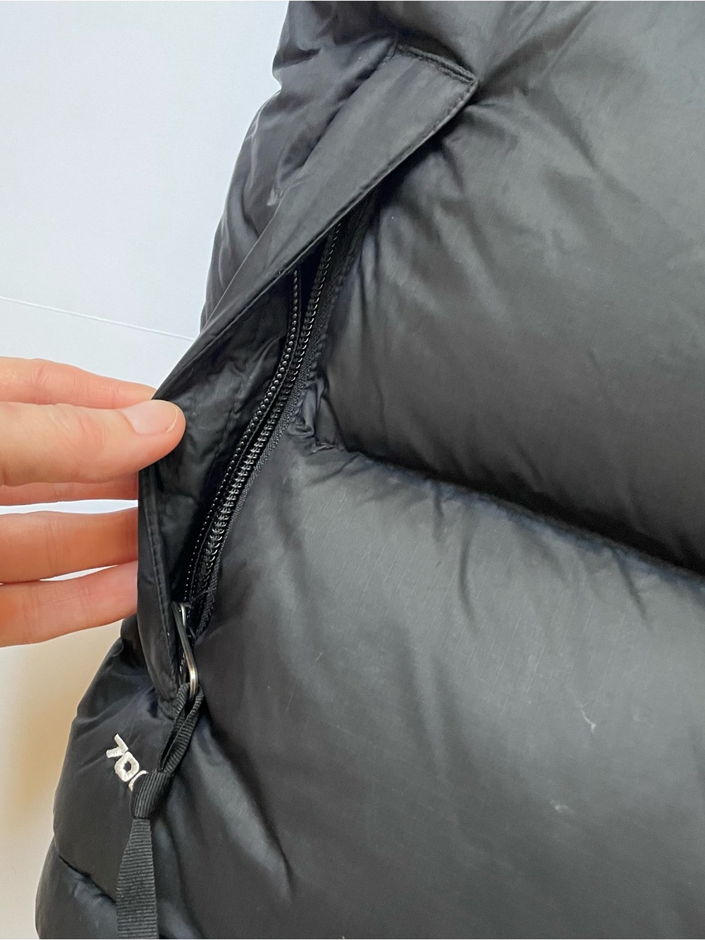The North Face 1996 Retro Nuptse 700 Down Vest Women’s Black Small - Picture 4 of 12